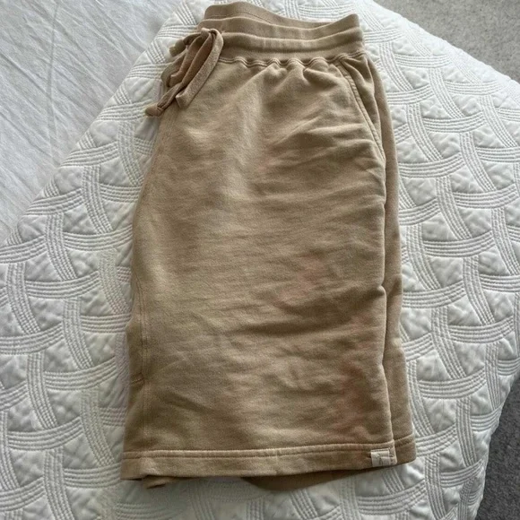 TKEES Core Short - Picture 2 of 3